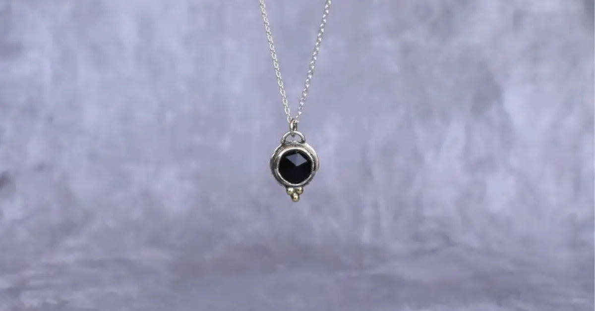 Black Onyx Meaning: A Deep Dive Into Its Symbolism & Power