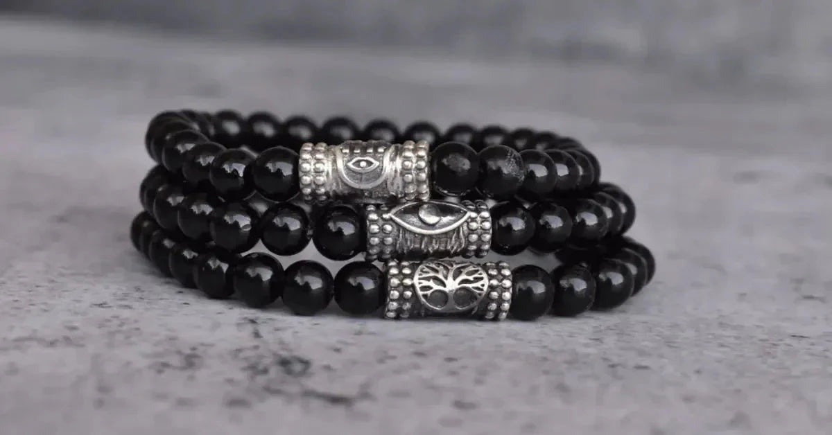 Who Should Not Wear Black Onyx Bracelets