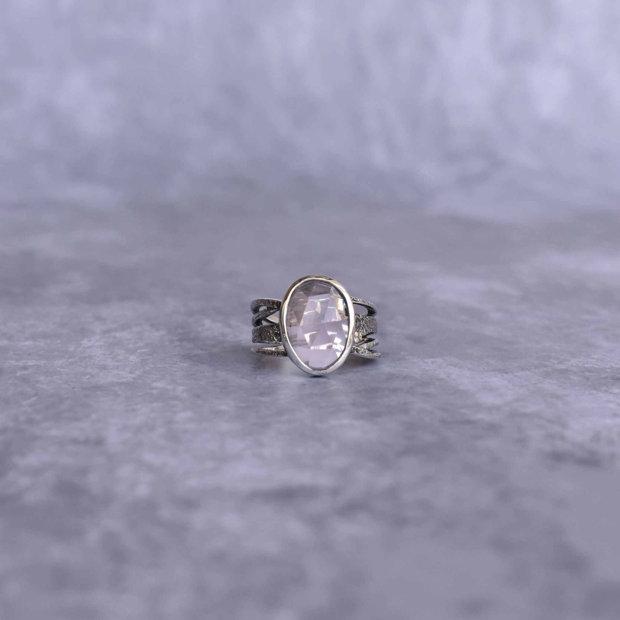 Oxidized Elegance - Rose Quartz Ring