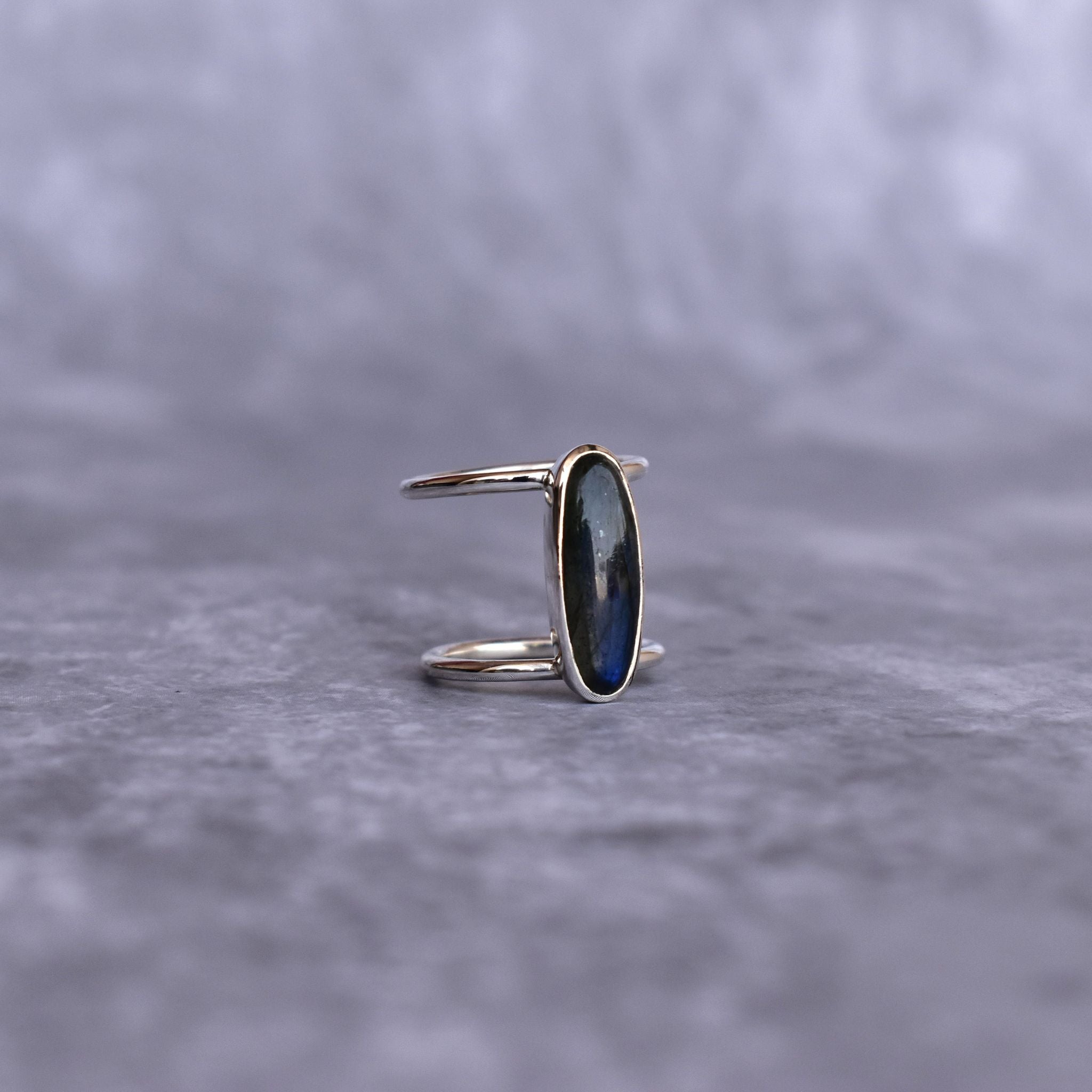 Oval Mirage - Labradorite Ring