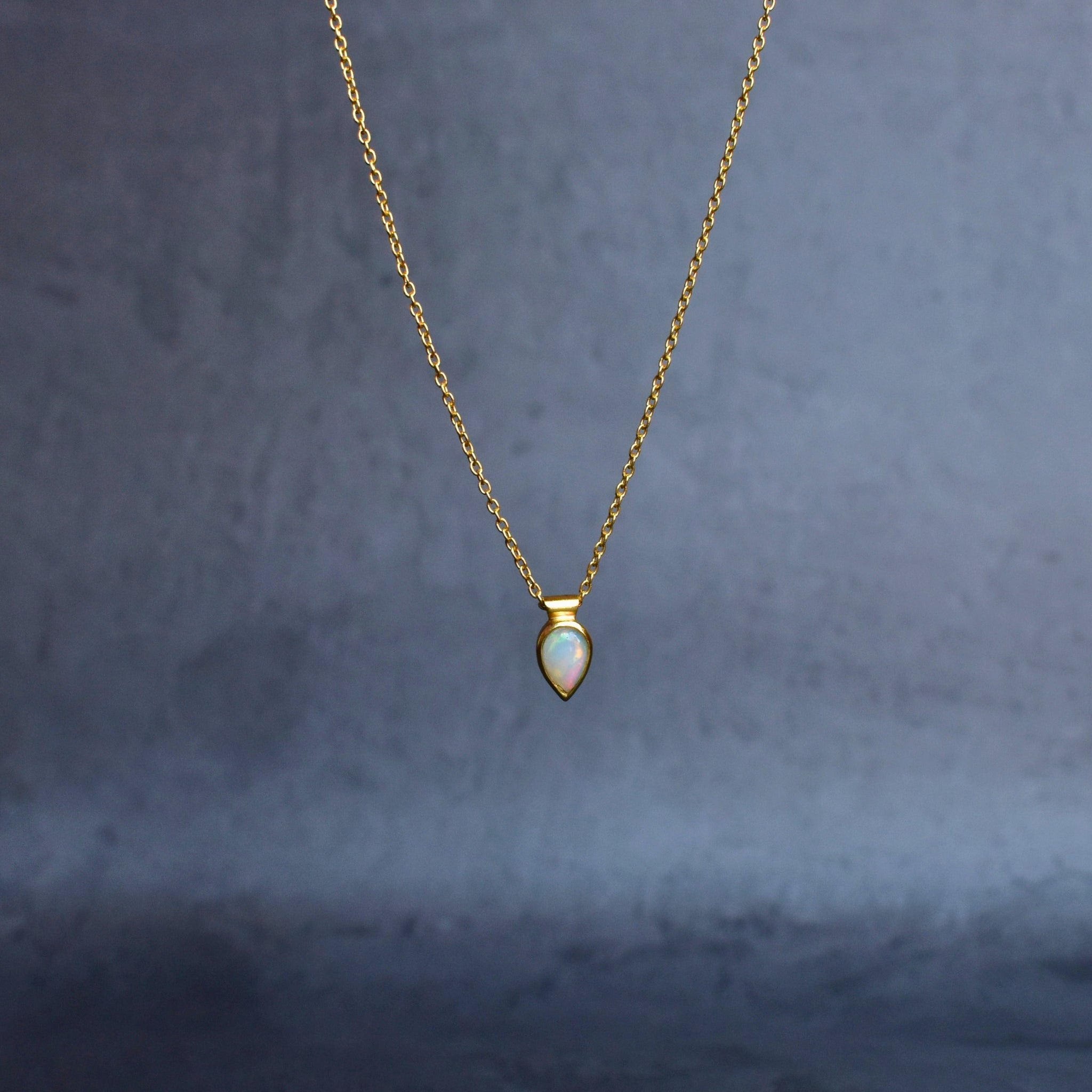 Dewdrop - Opal Necklace