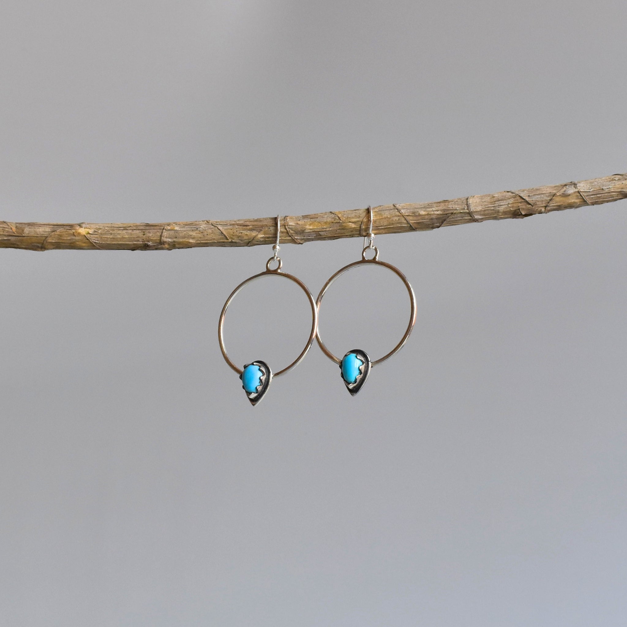 Dewdrop Orb - Turquoise Earrings