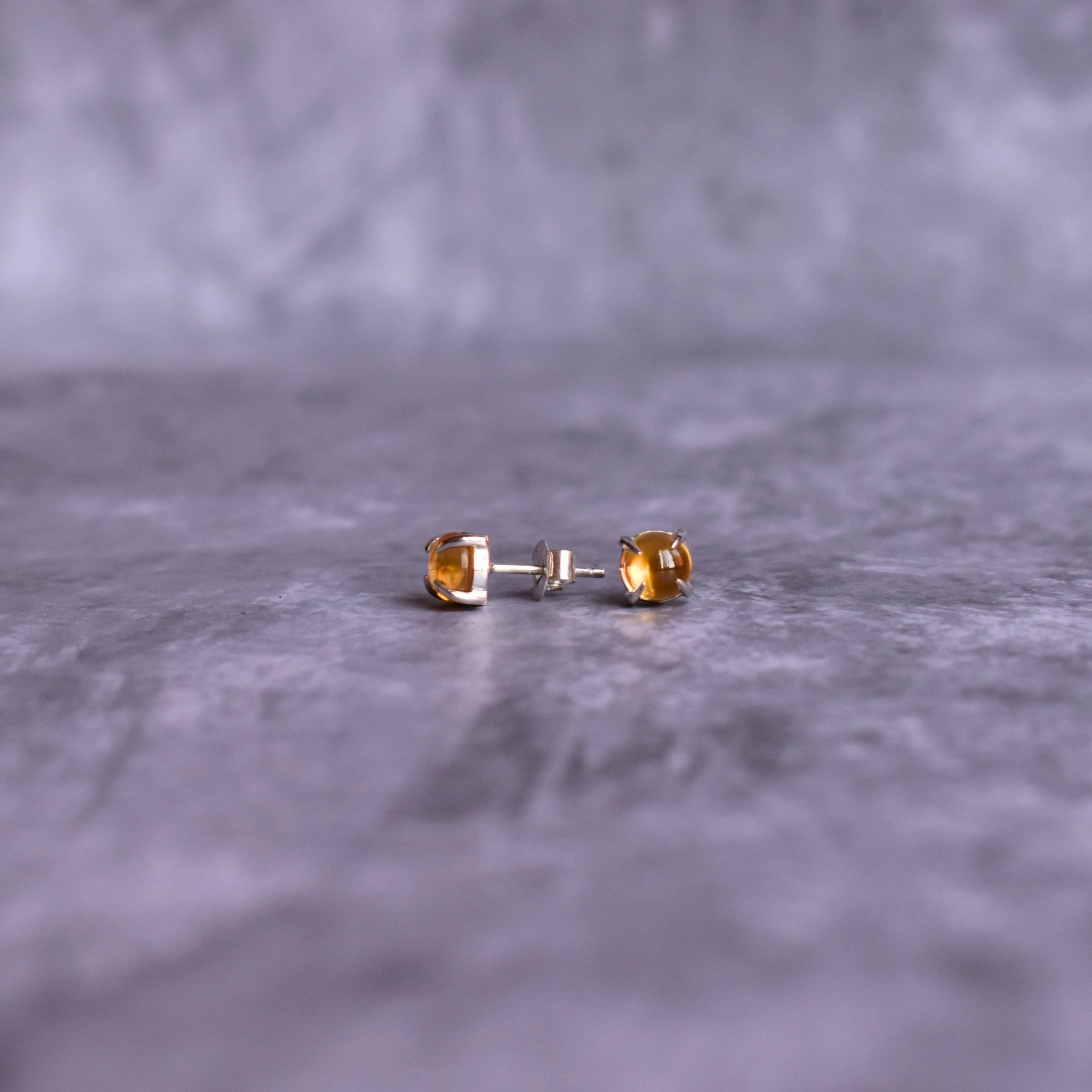 Fang - Citrine Studs