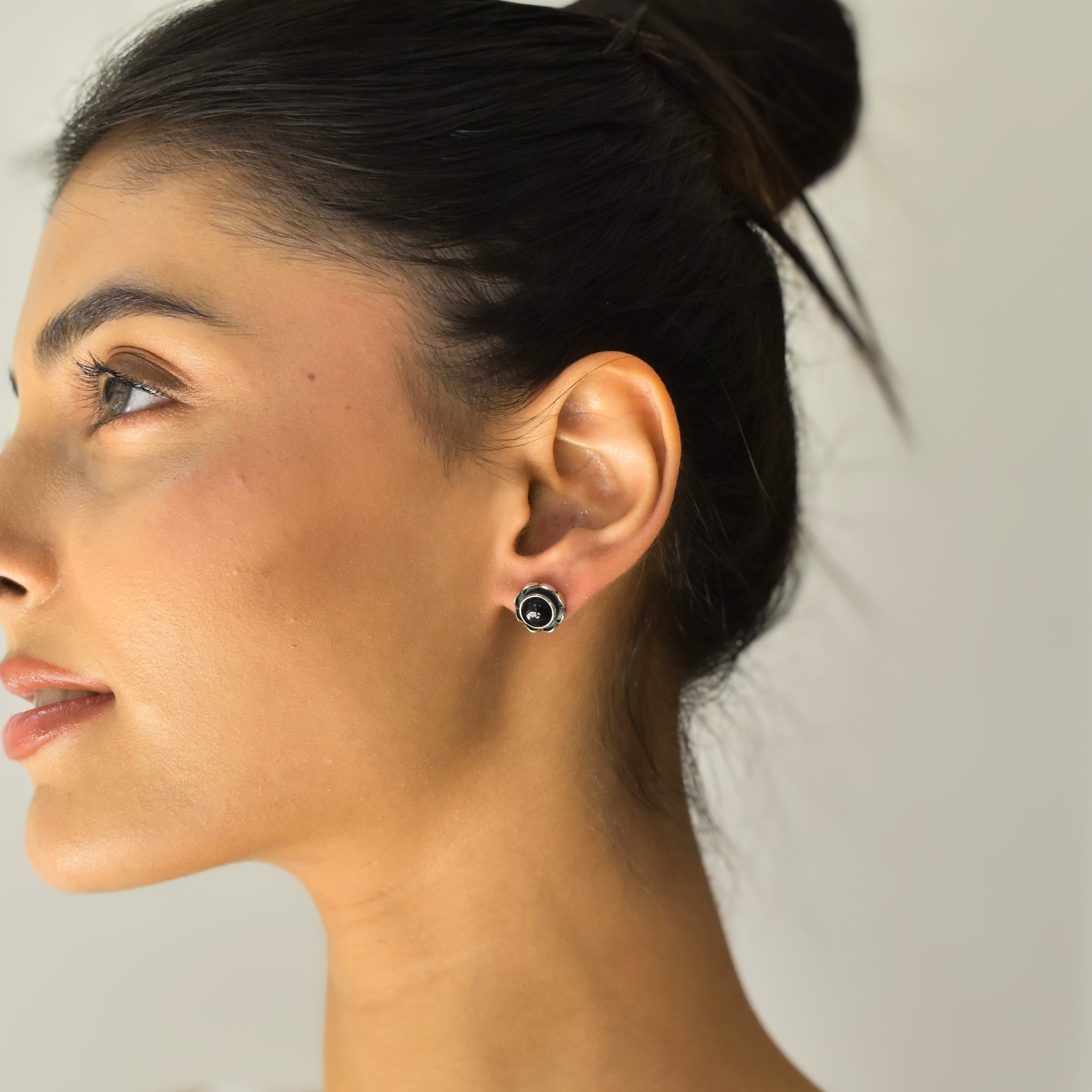 Solar Ray - Black Onyx Studs