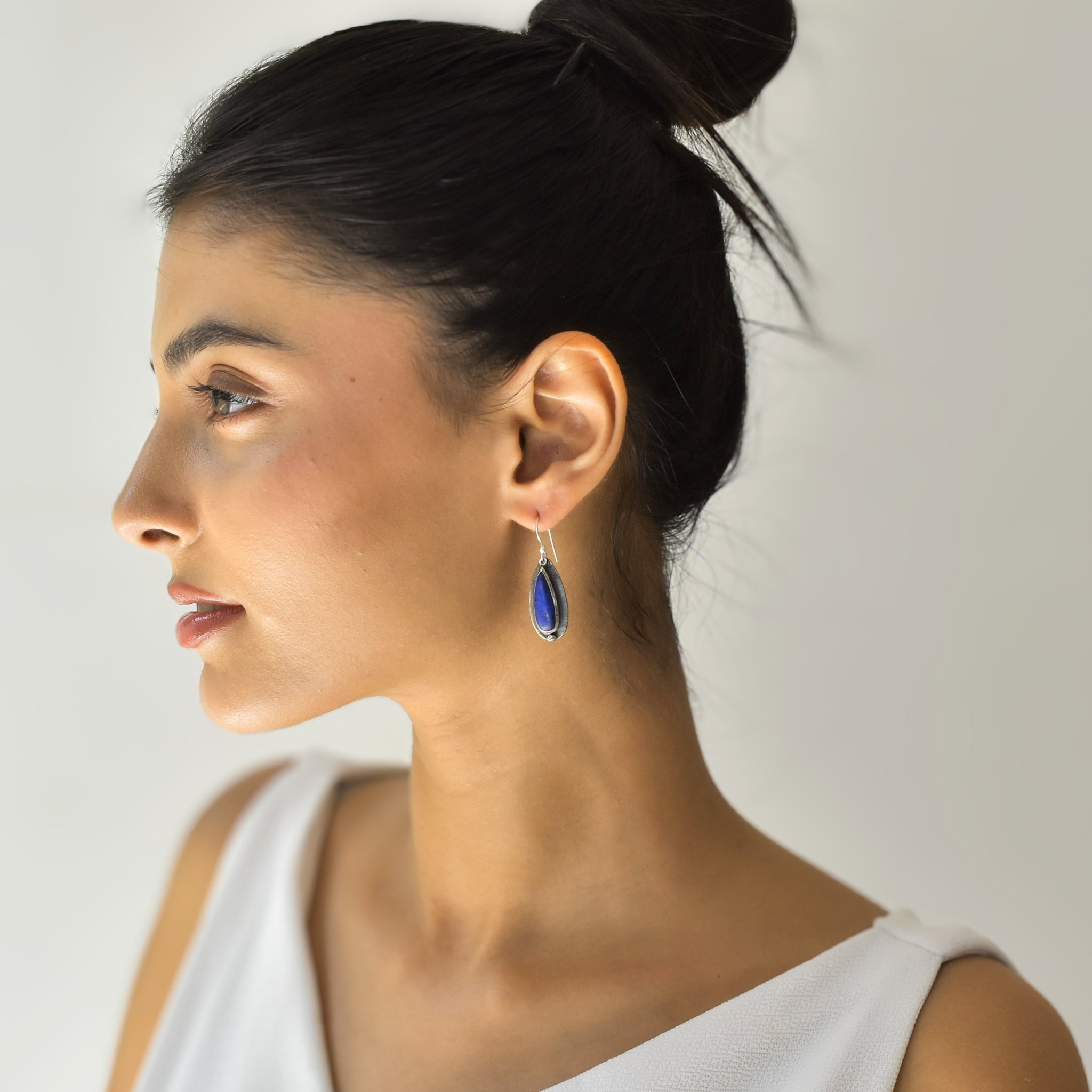 Shadowed Pears - Lapis lazuli Earrings