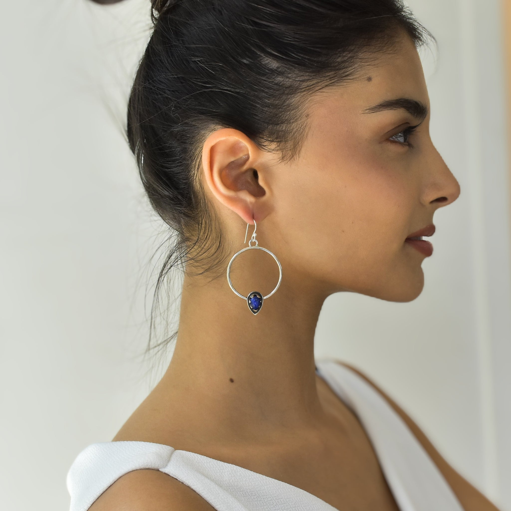 Dewdrop Orb - Lapis lazuli Earrings