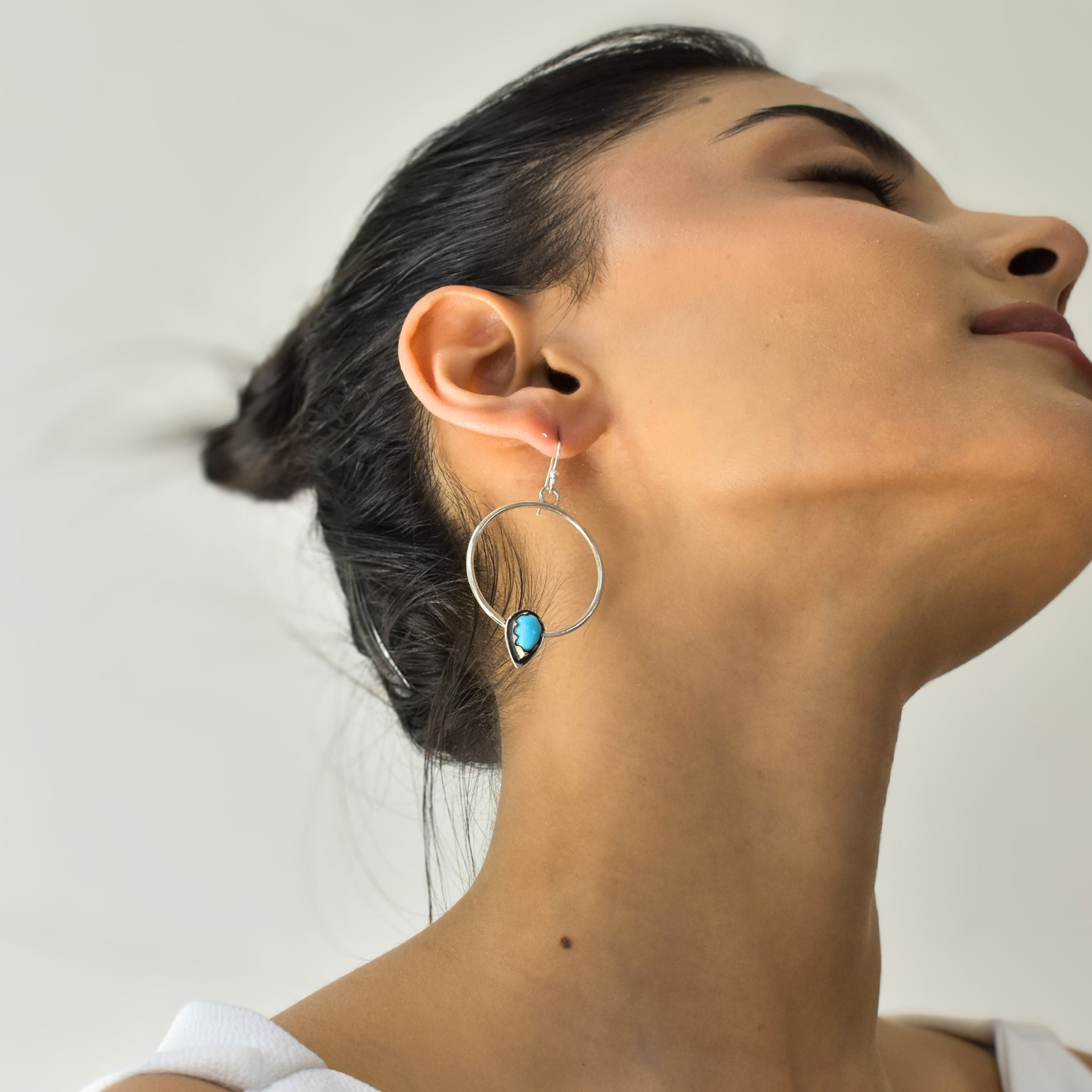 Dewdrop Orb - Turquoise Earrings