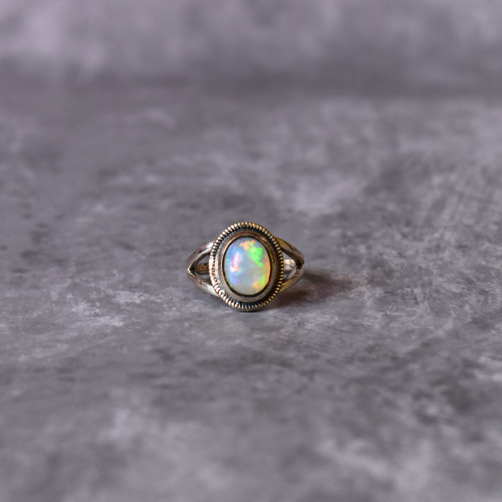 Dusk light - Opal Ring