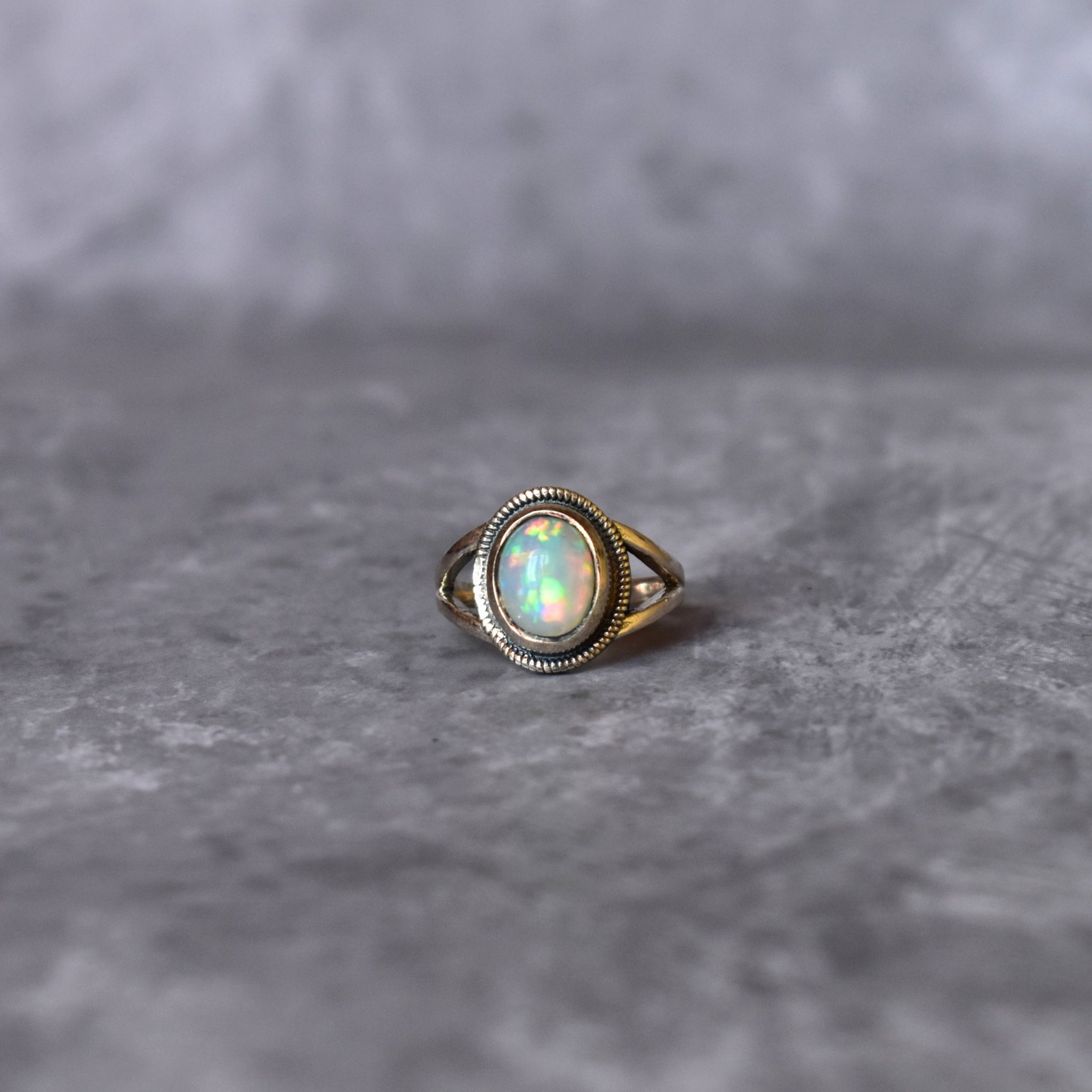 Dusk light - Opal Ring