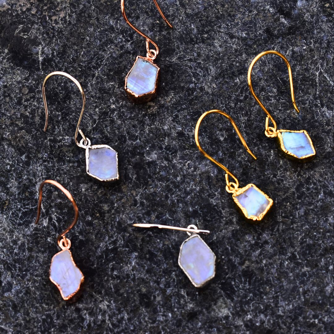 Raw Elegance - Moonstone Earrings
