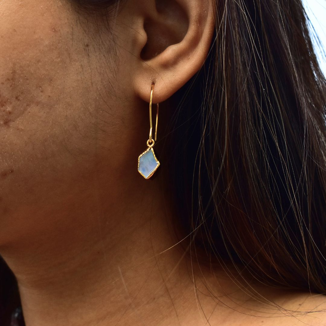 Raw Elegance - Moonstone Earrings