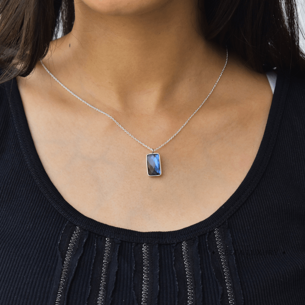 Bohemian Twist - Labradorite Necklace -
