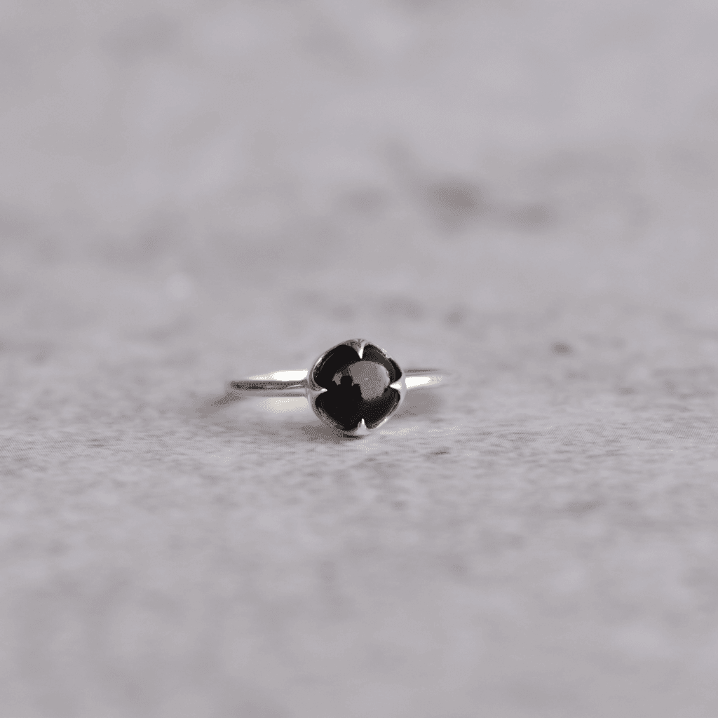 Claw - Black Onyx Ring -