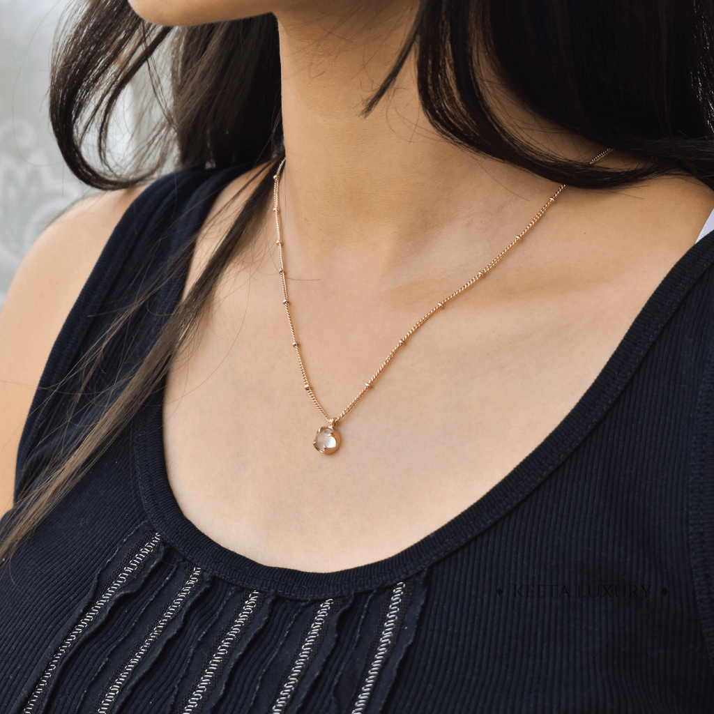 Claw - Rose Quartz Necklace -