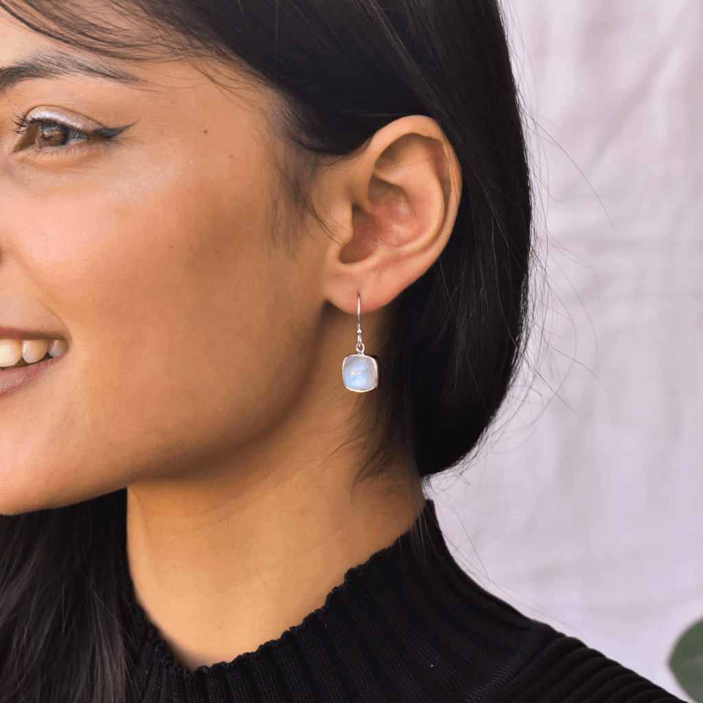 Cushion Conquer - Moonstone Earrings -