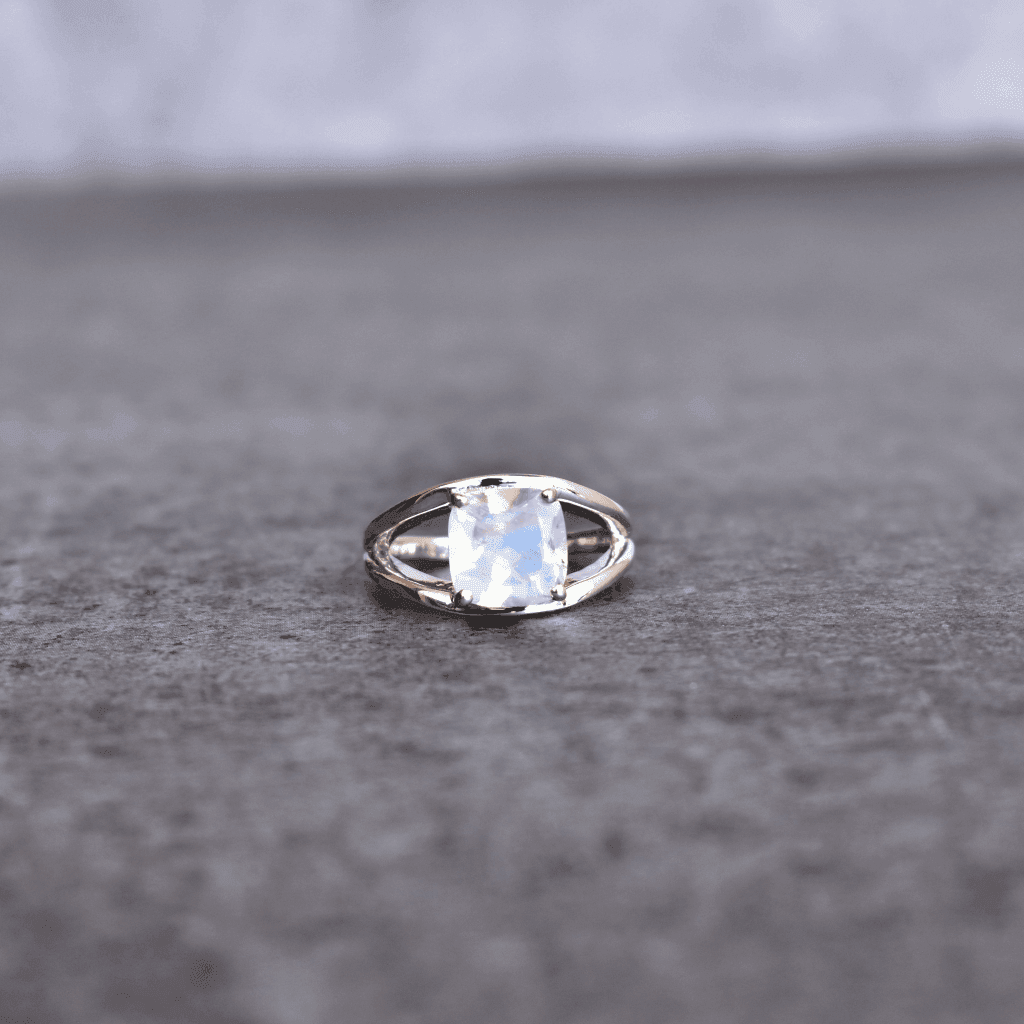 Cushion Essence - Moonstone Ring -