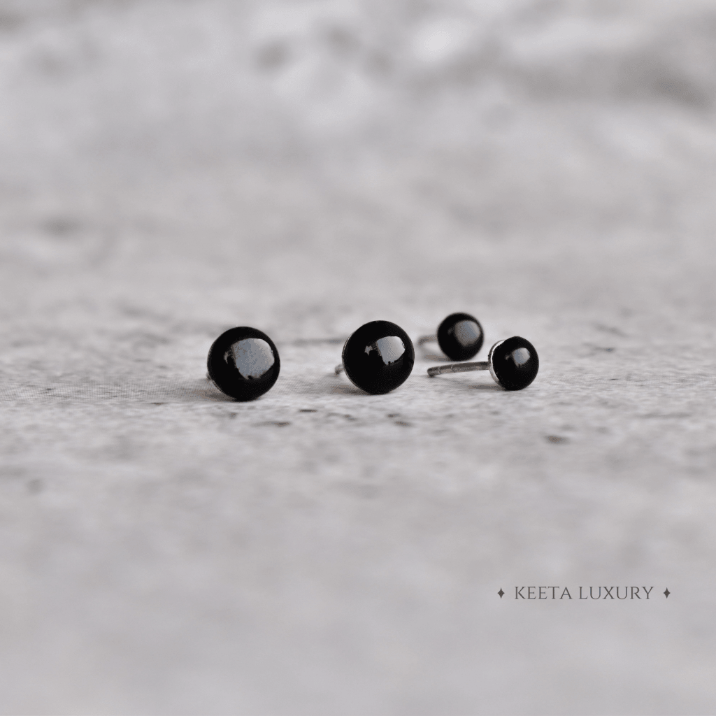 Dovey - Black Onyx Studs -