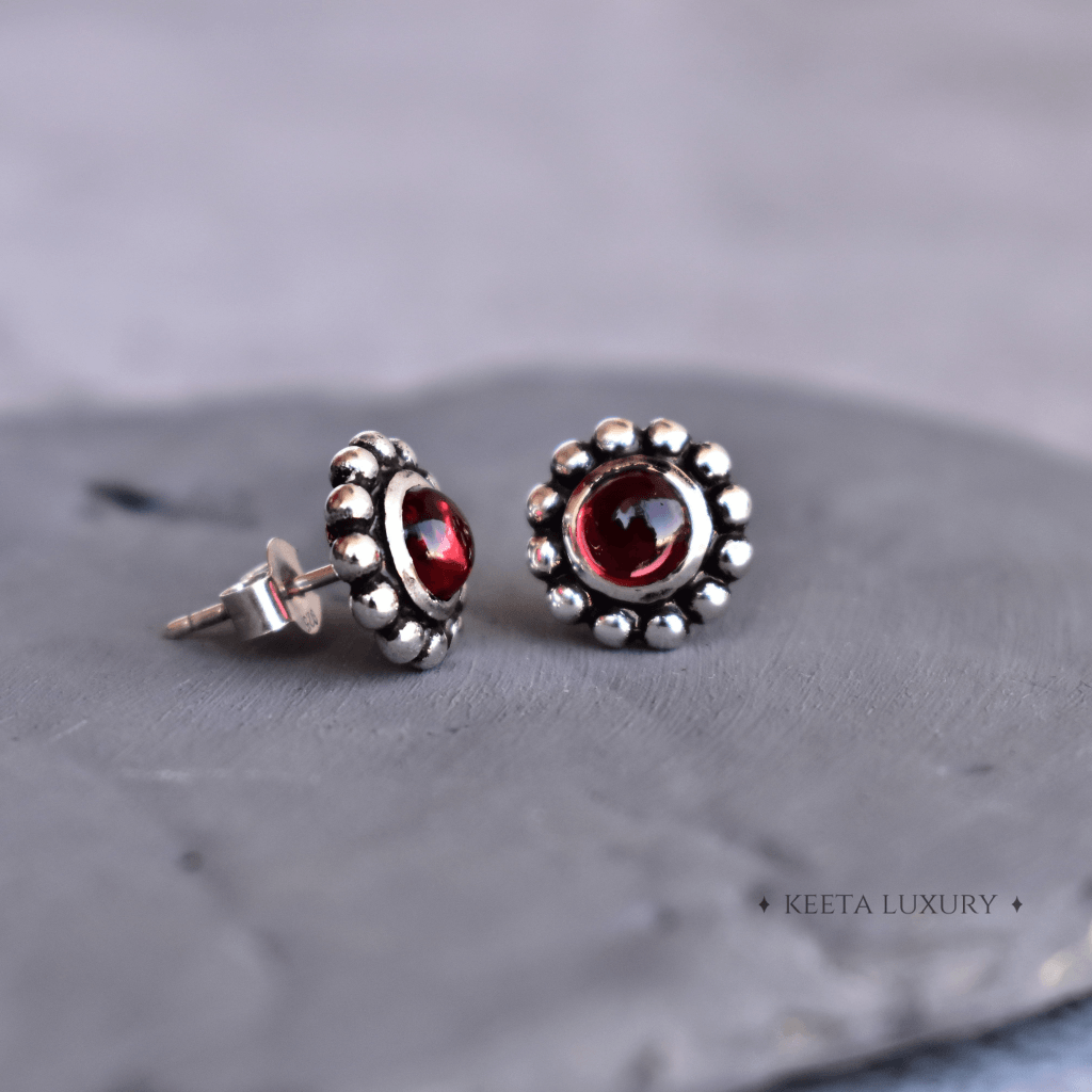 Flower Child - Garnet Stud -