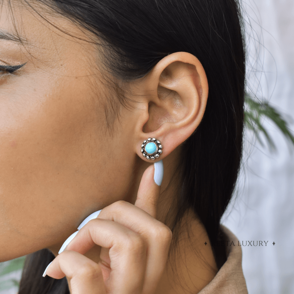 Flower Child - Turquoise Studs -