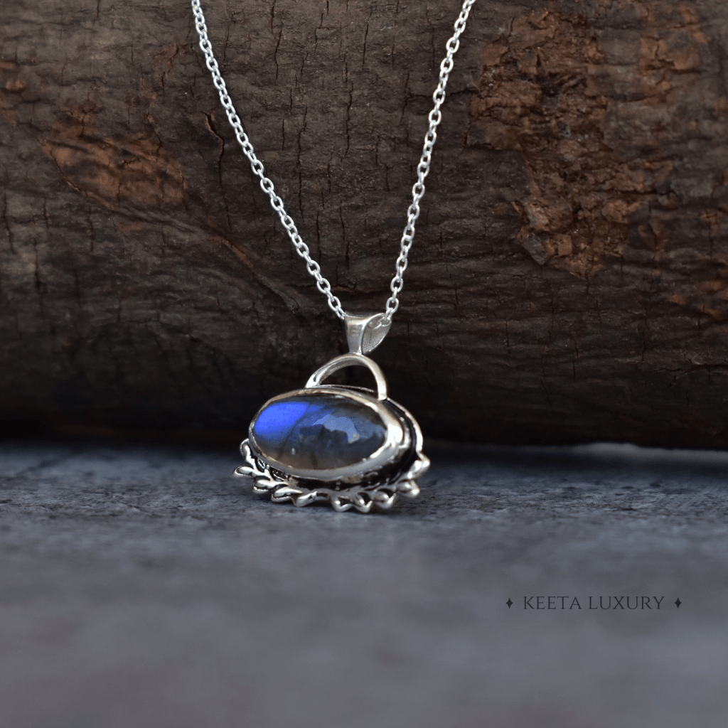 Leaf Spring - Labradorite Necklace -