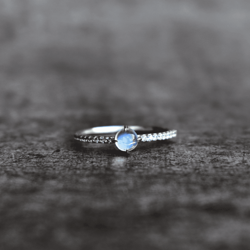 Lunar Minimalism - Moonstone Ring -