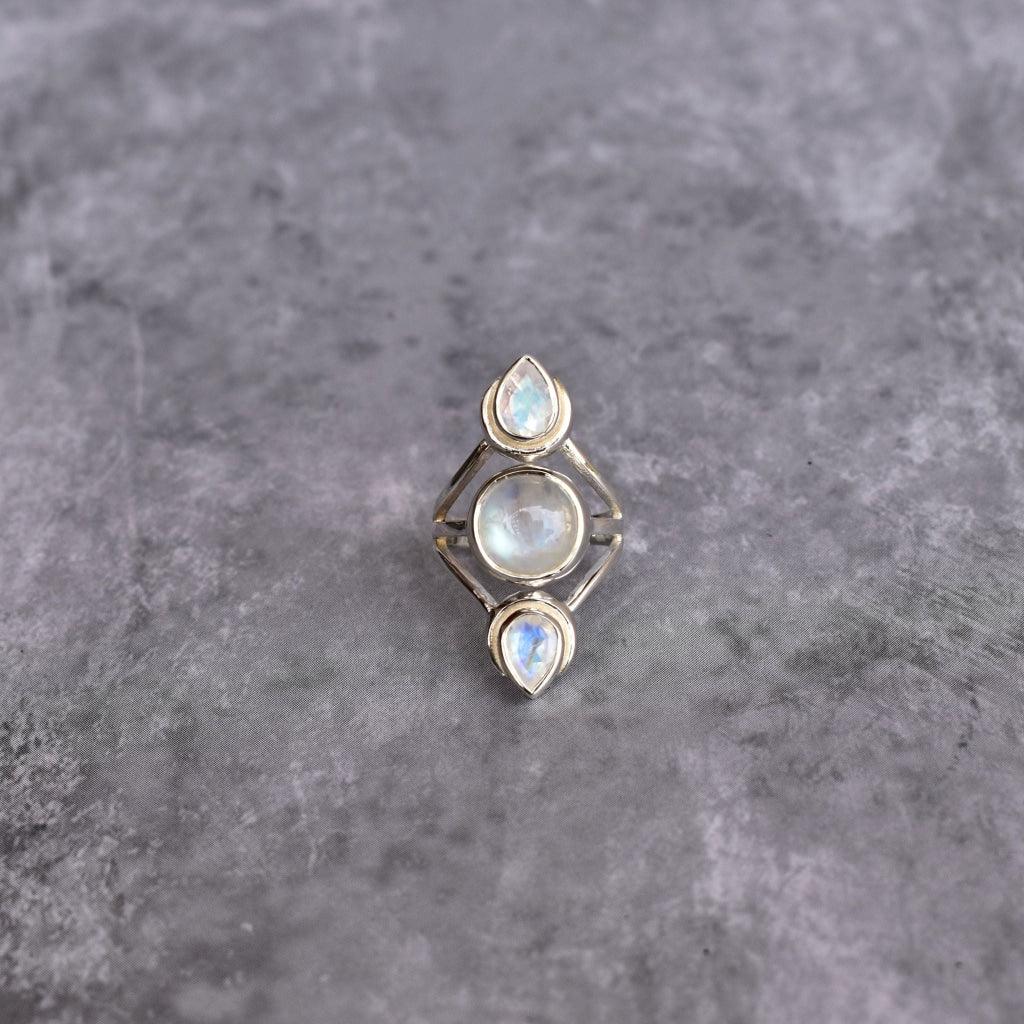 Lunar Trio - Moonstone Ring -