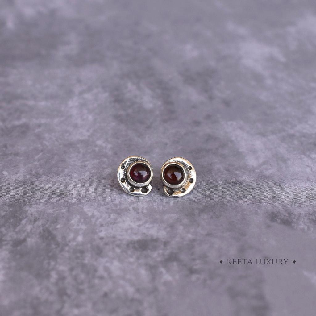 Marine Muse - Garnet Stud -