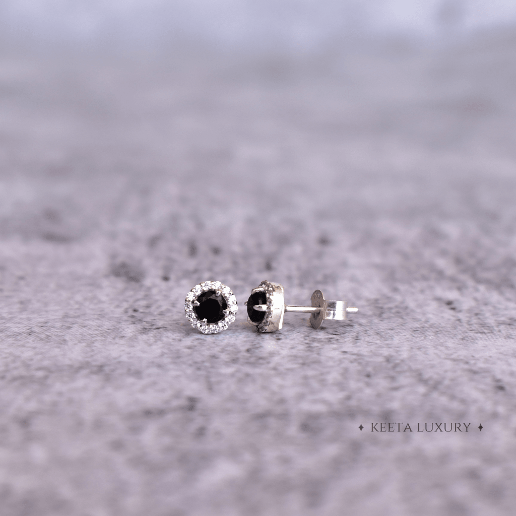Minimal - Onyx Studs -