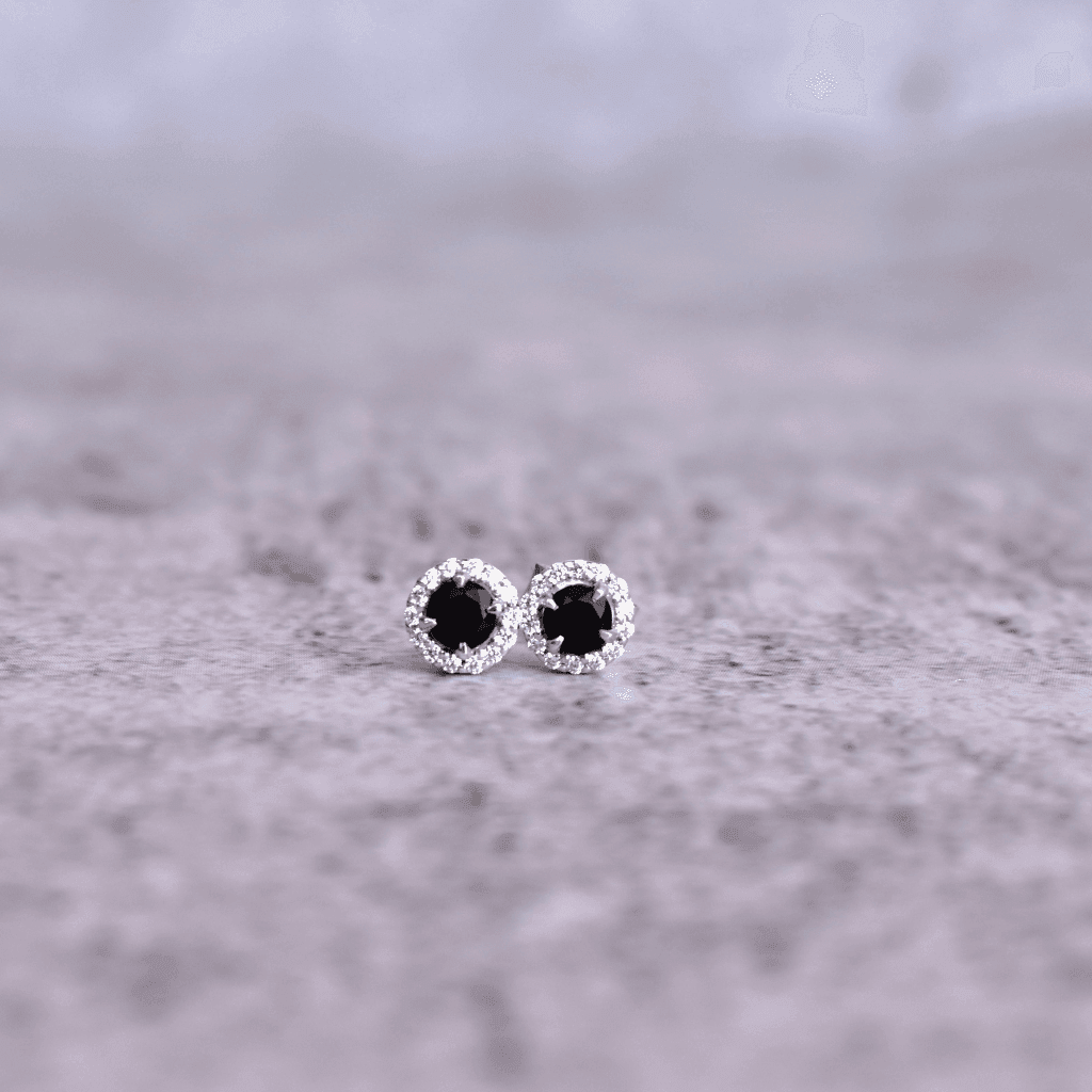 Minimal - Onyx Studs -