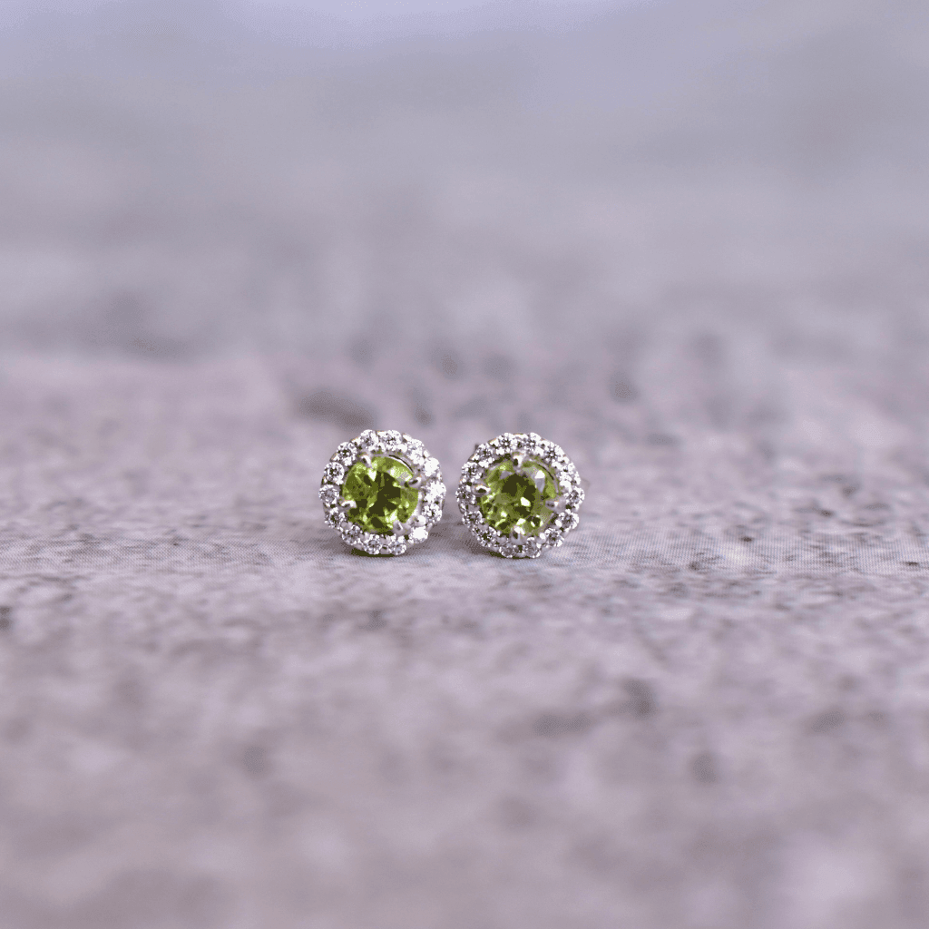 Minimal - Peridot Studs -