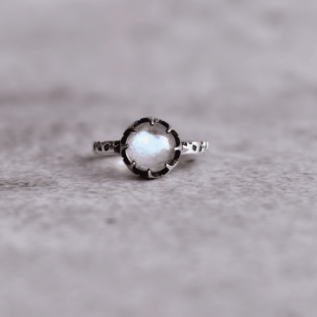 Mystic Twig - Moonstone Ring -