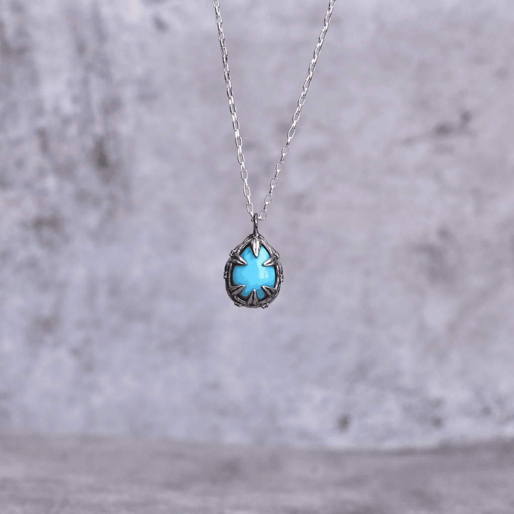 Nature Glow - Turquoise Necklace -