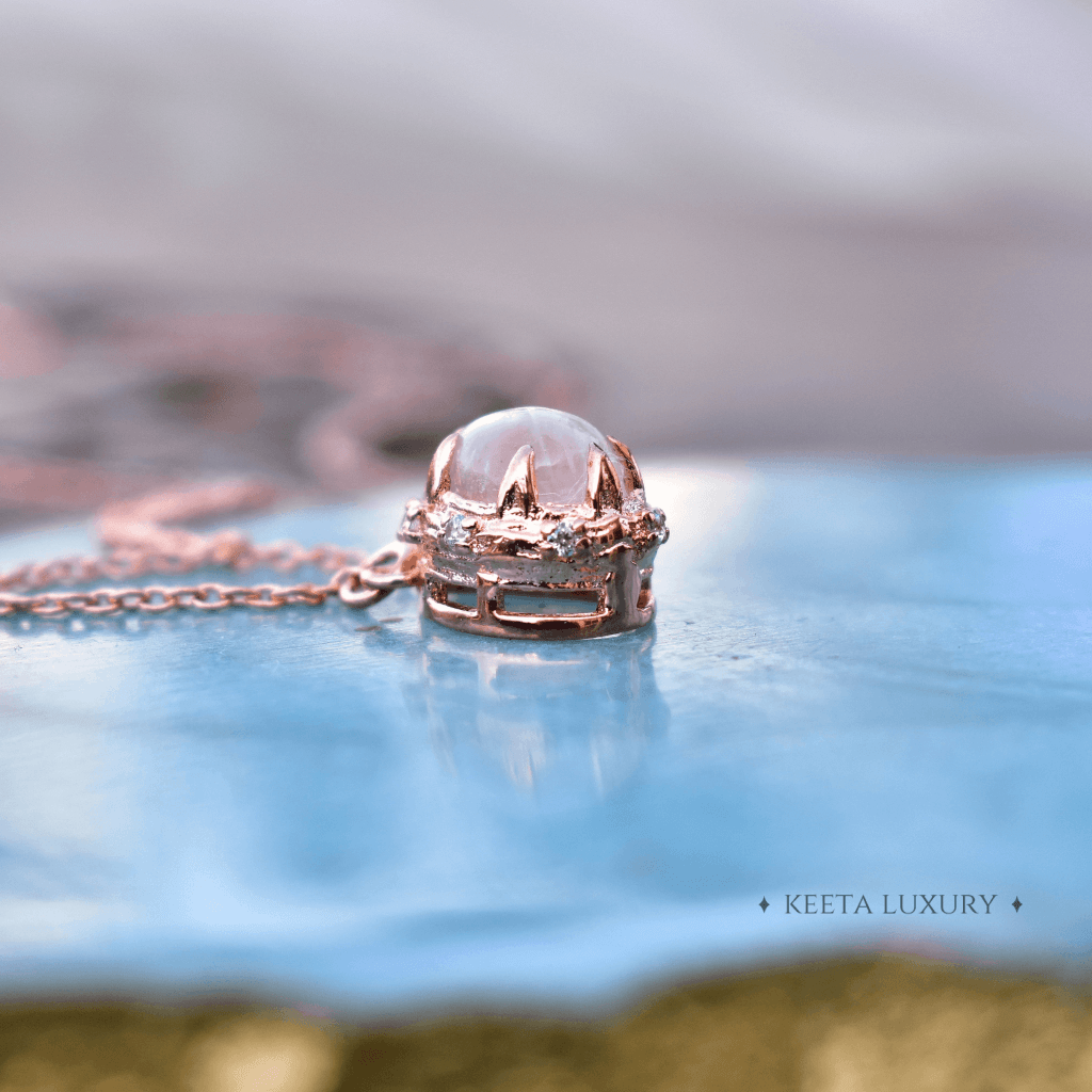 Nature Skin - Moonstone Necklace -