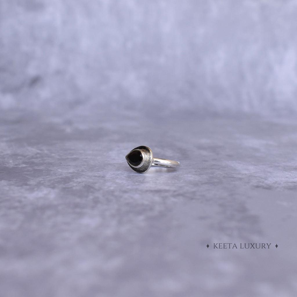 Pear Dream - Black Onyx Ring -