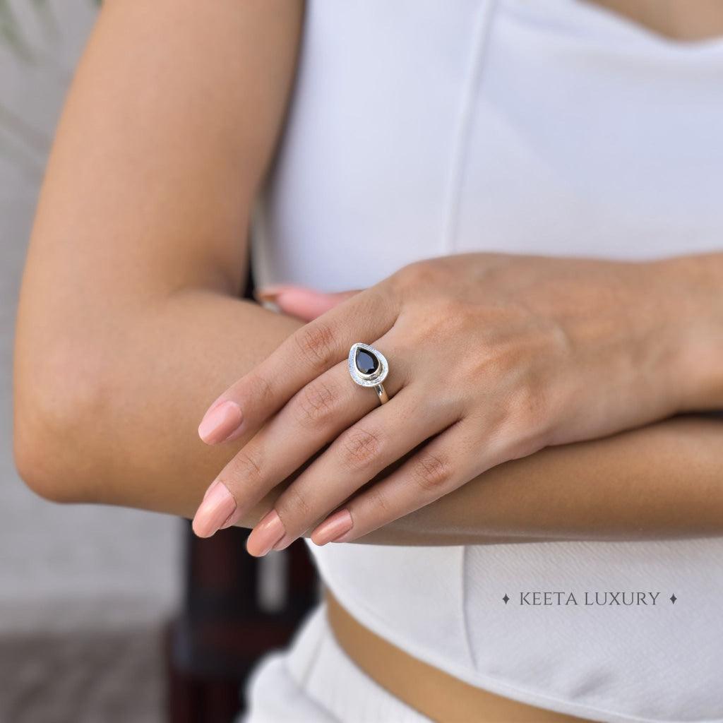 Pear Dream - Black Onyx Ring -