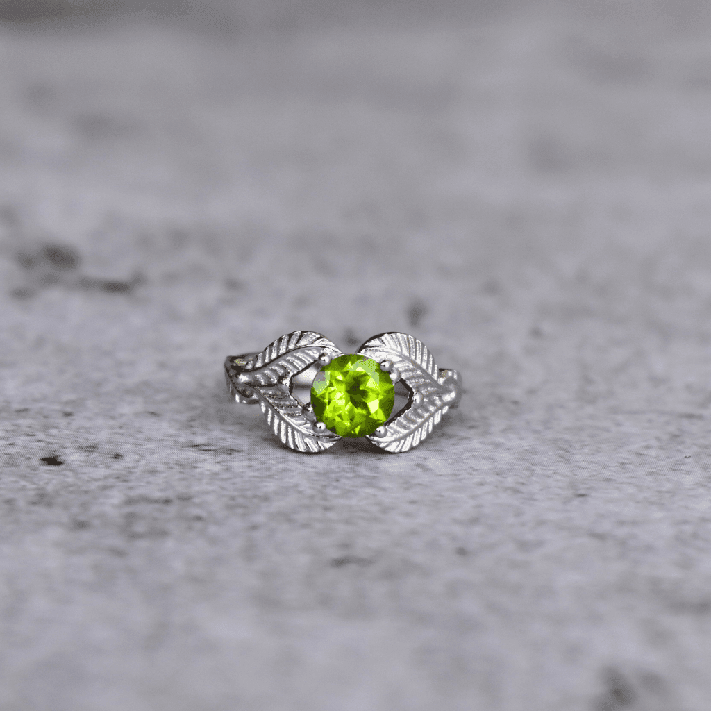 Pegasus - Peridot Ring -