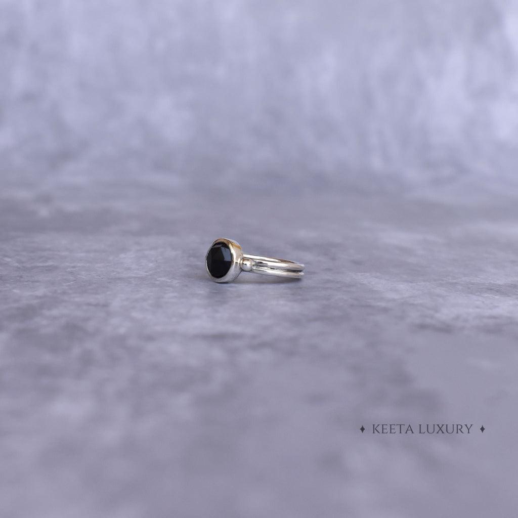 Round Bliss - Black Onyx Ring -