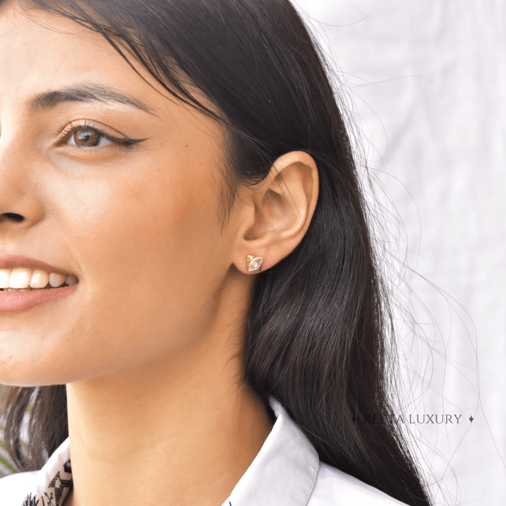 Shield Guardian - Moonstone Studs -