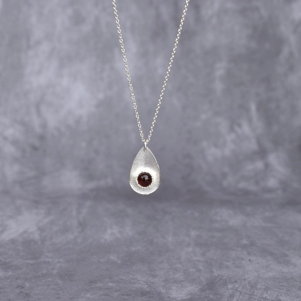 Subtle Elegance - Garnet Necklace -