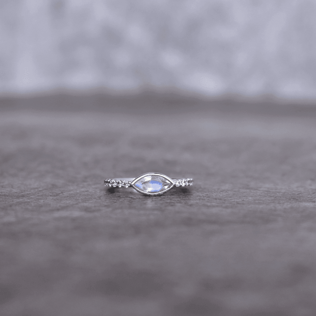 Subtle Elegance - Moonstone Ring -