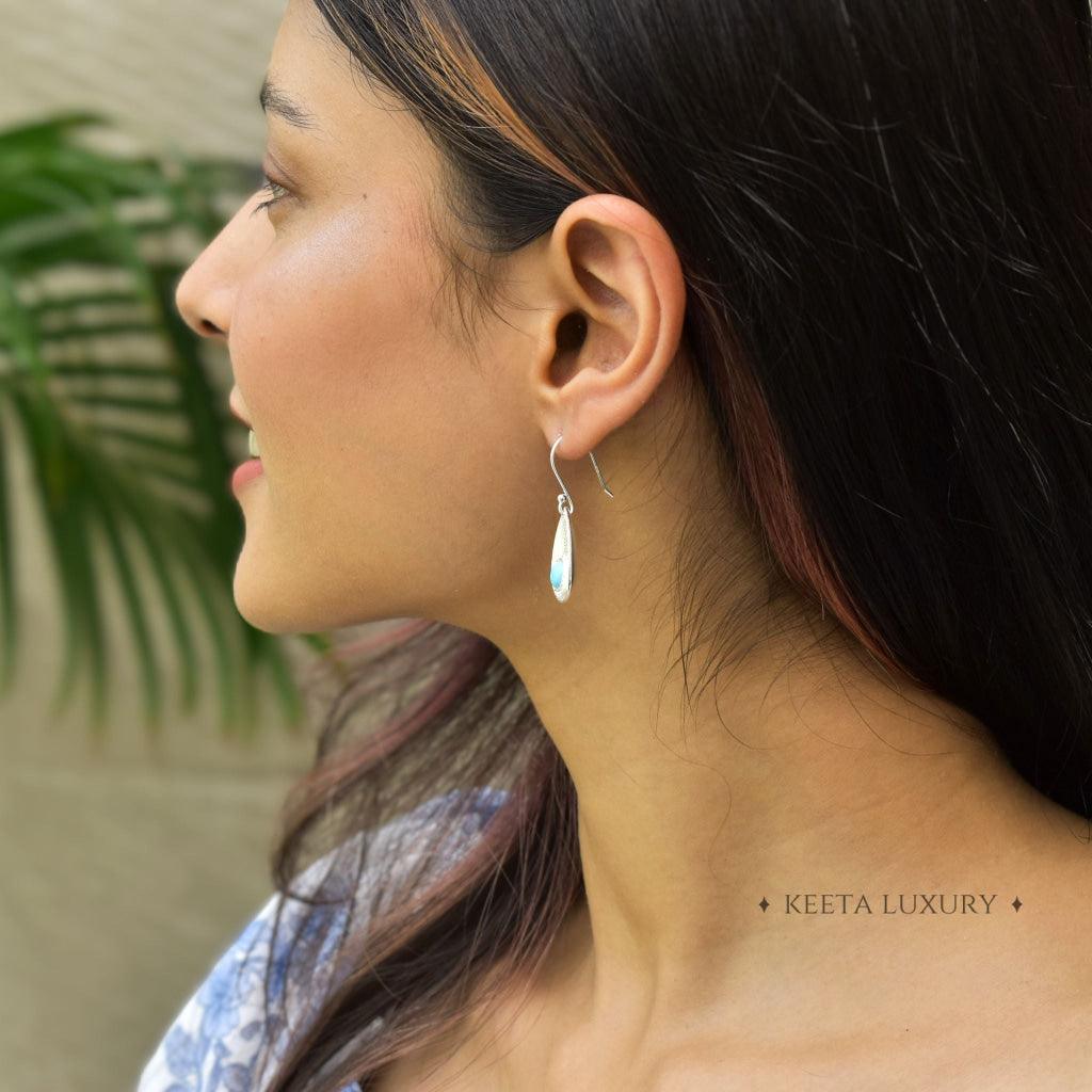 Subtle Elegance - Turquoise Earrings -