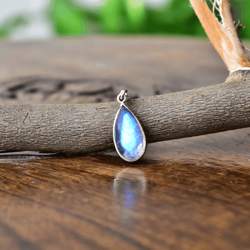 Teardrop Treasure - Moonstone Necklace -