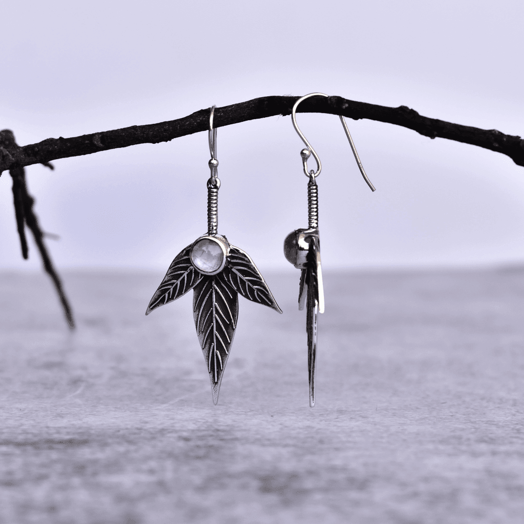 Trio Leafy - Moonstone Earrings -