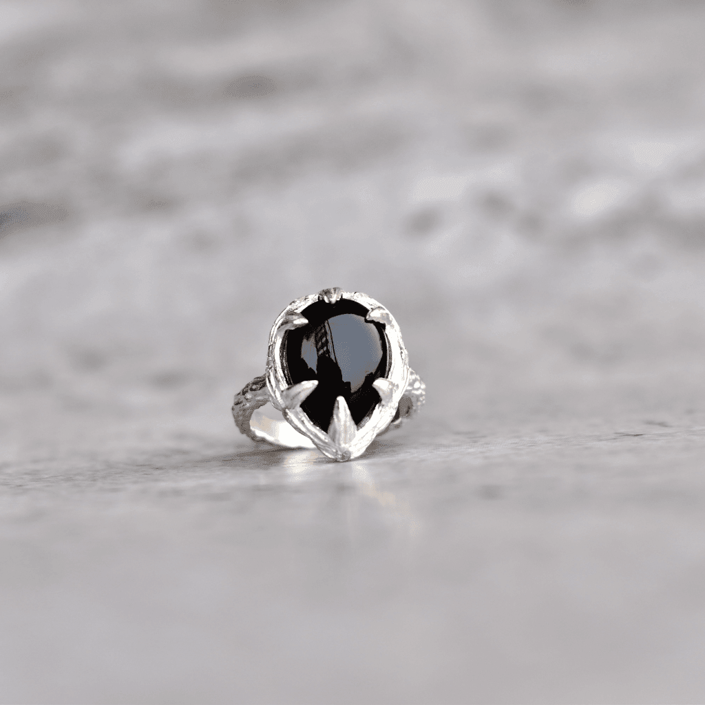 Twiggy Elegance - Black Onyx Ring -