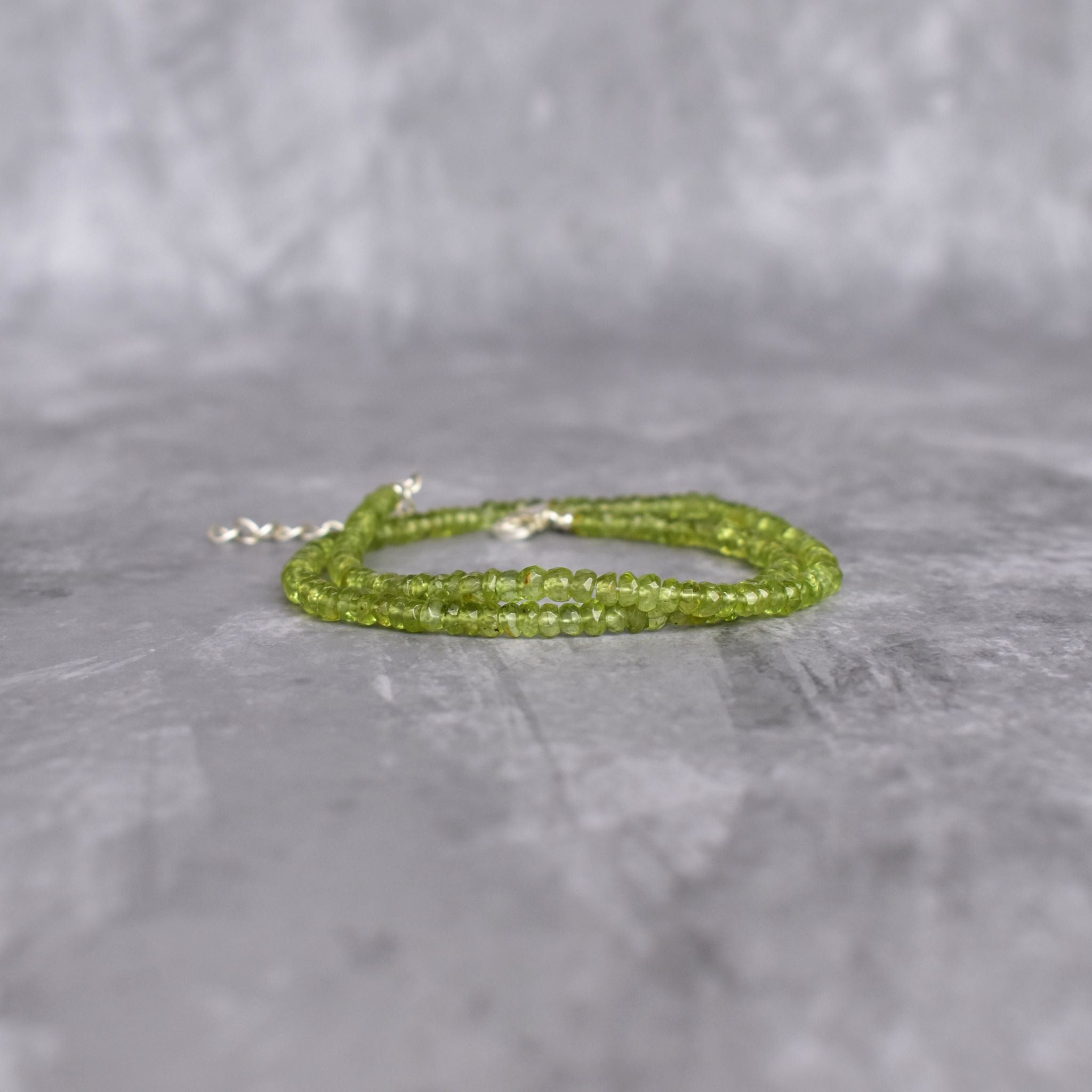 Luxe Line - Peridot Necklace