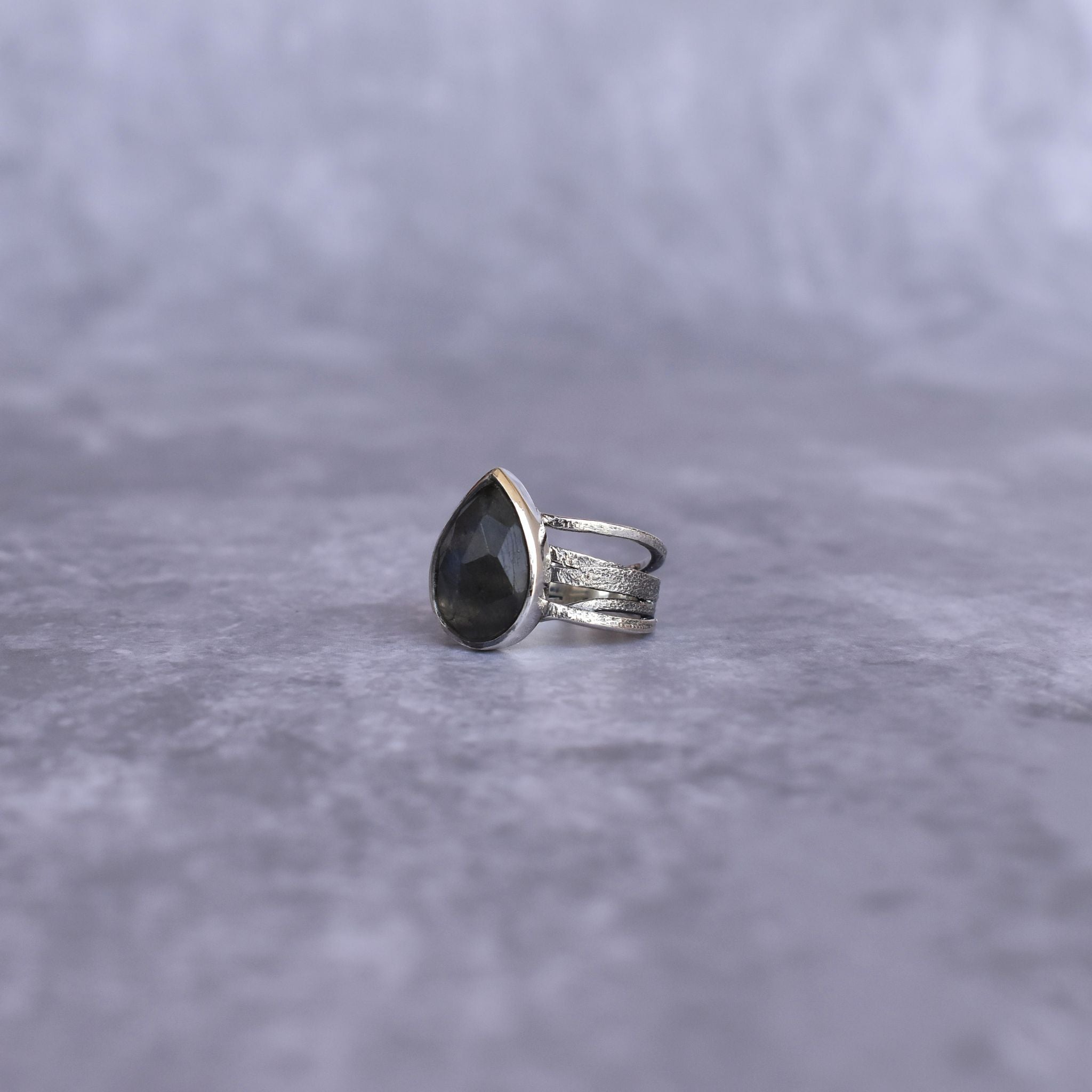Rustic - Labradorite Ring