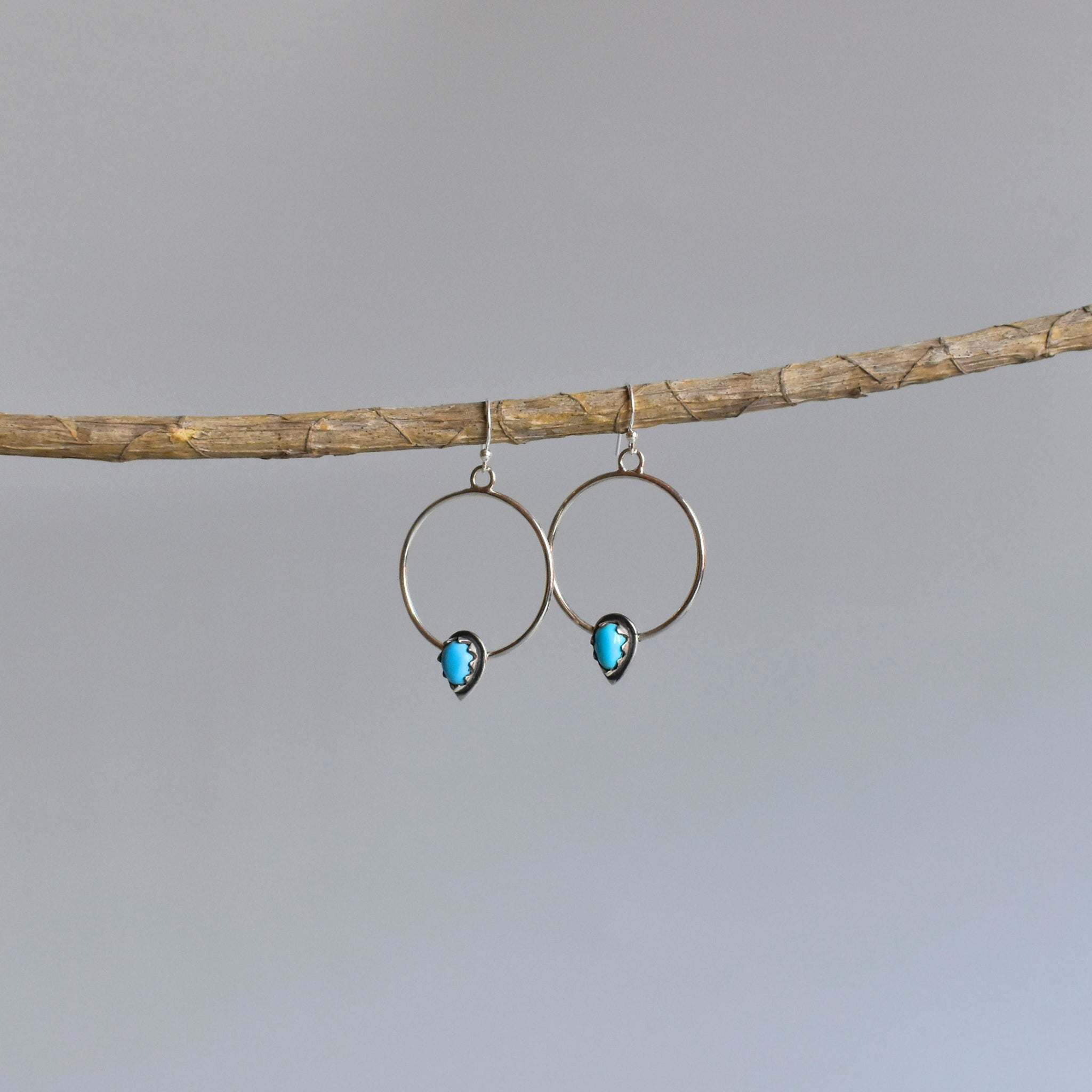 Dewdrop Orb - Turquoise Earrings