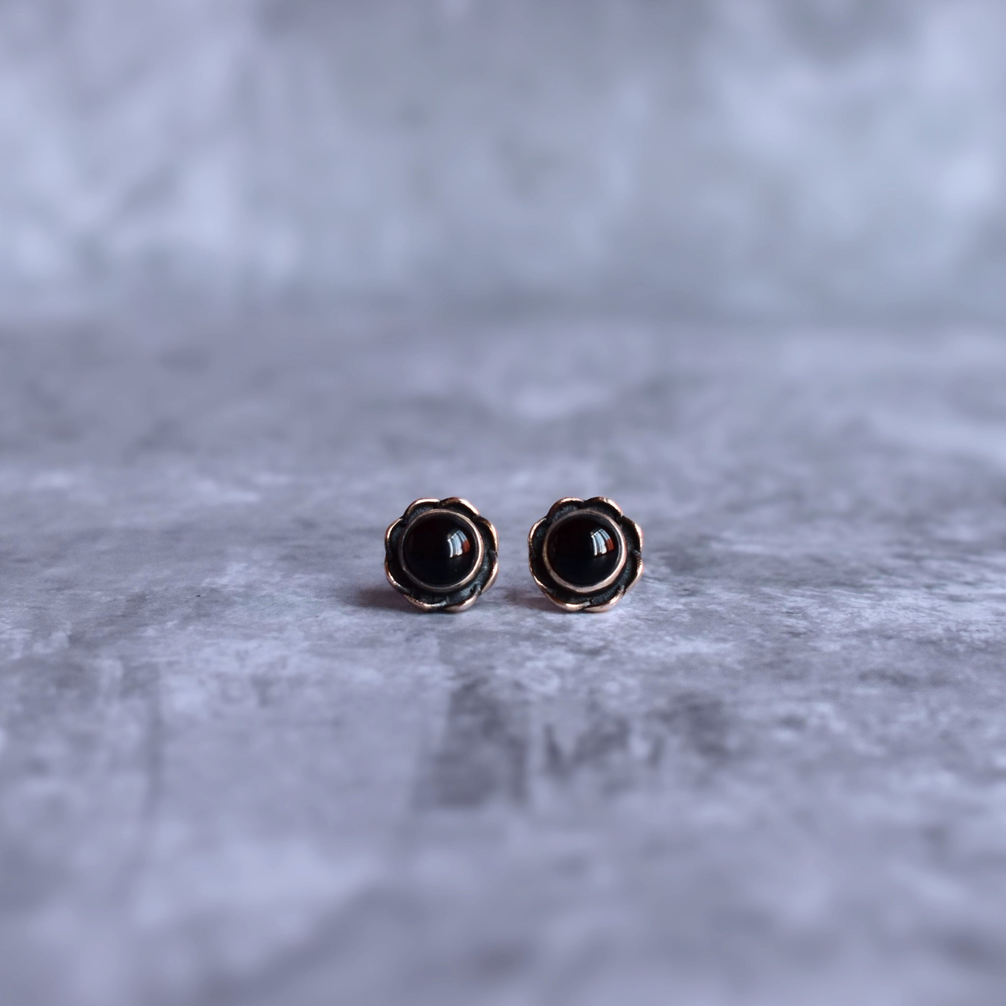 Solar Ray - Black Onyx Studs