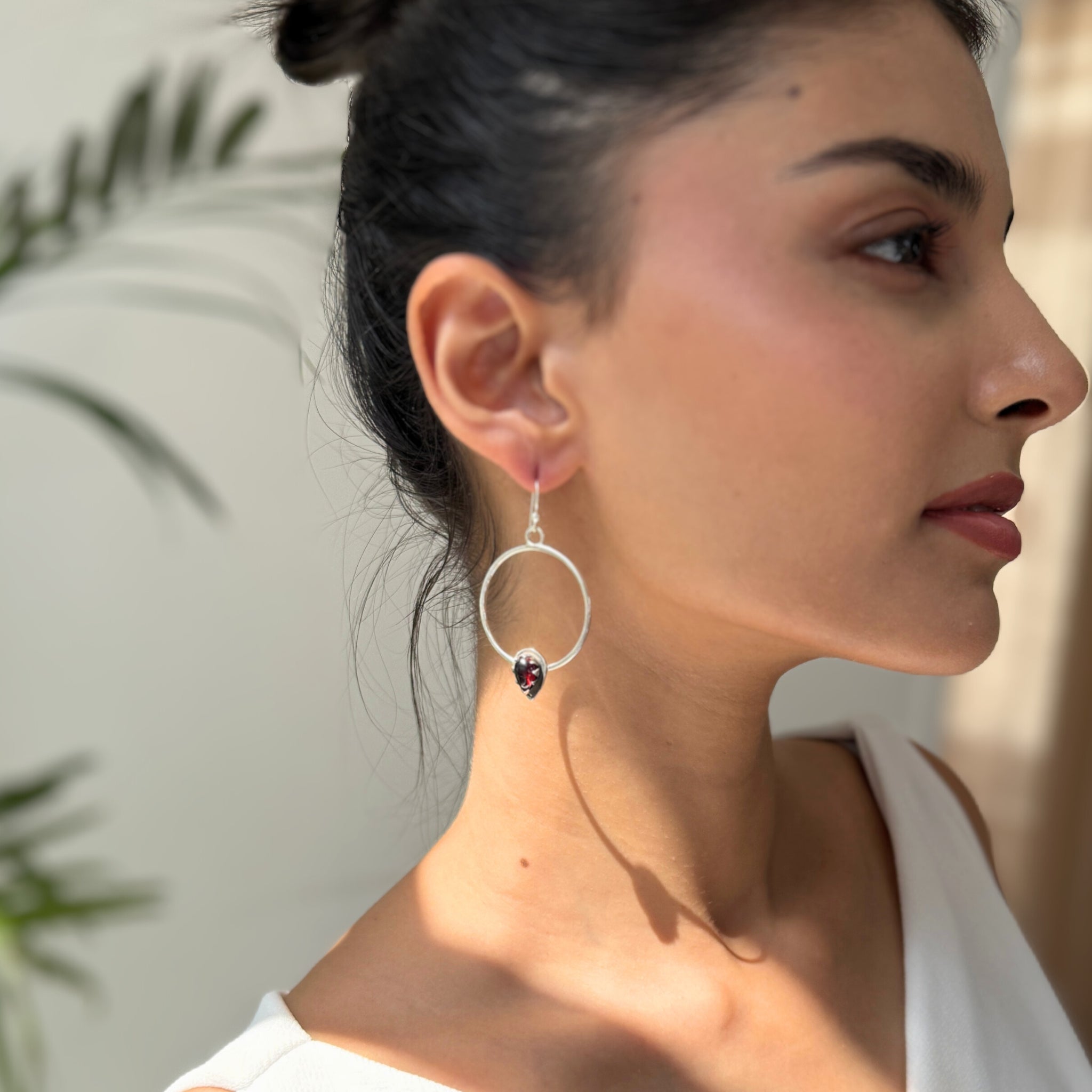 Dewdrop Orb - Garnet Earrings