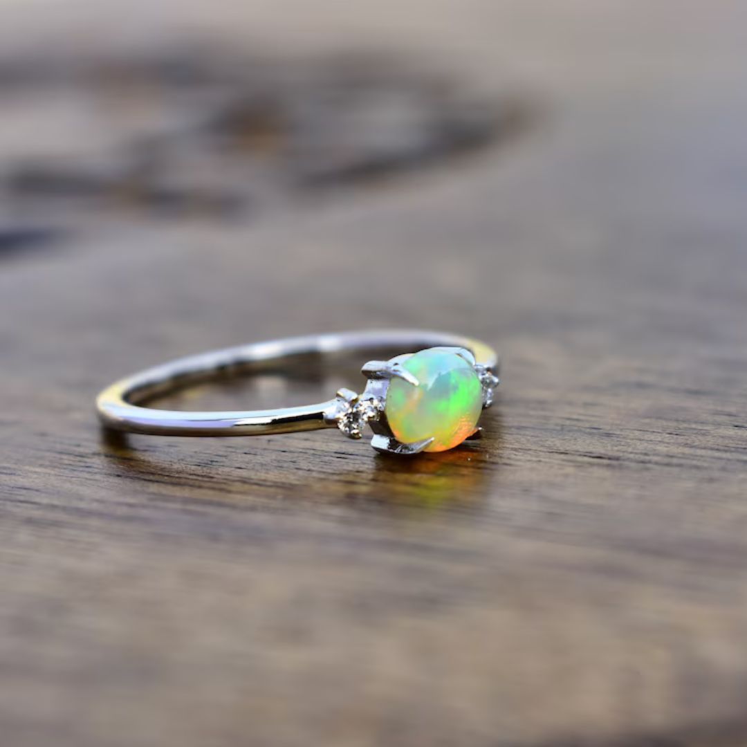 Minimal Delicacy - Opal Ring